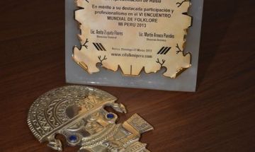 Образцовый ансамбль танца «Радуга» - признание лучшим коллективом и награда «Золотым сертификатом» в VI Всемирном конкурсе-фестивале хореографического творчества ЮНЕСКО, Перу, Латинская Америка